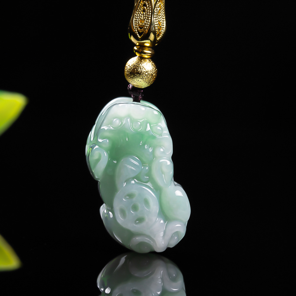 Natural Burmese A Emerald Pea  - Necklaces ulasan dan harga