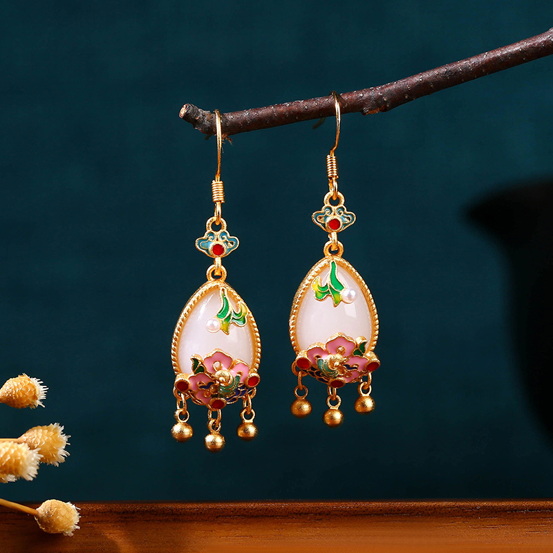 Natural Jade Flower Earrings C - Earrings ulasan dan harga