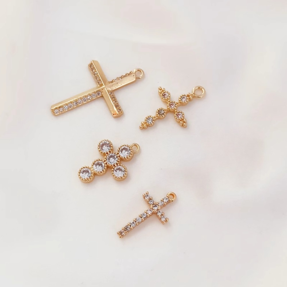 14K Gold-plated Zircon Cross P - Cross Pendant Necklace Gold ulasan dan harga
