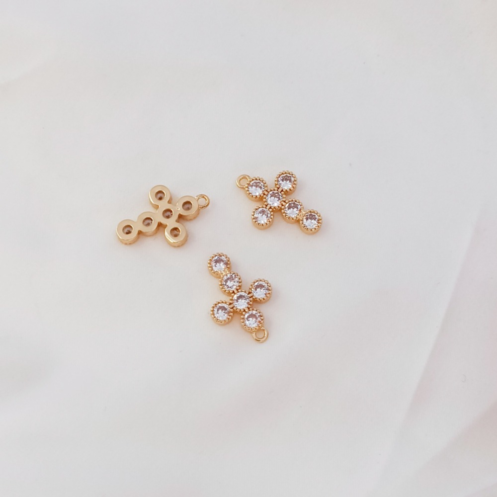 14K Gold-plated Zircon Cross P - Cross Pendant Necklace Gold ulasan dan harga